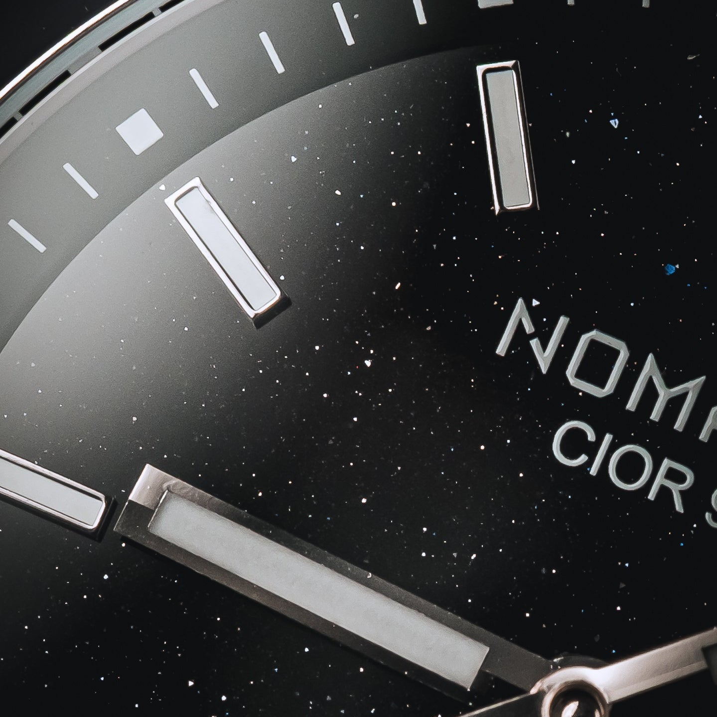 Cíor 928 - Starry Night - Luxury Sports Watch (36mm)