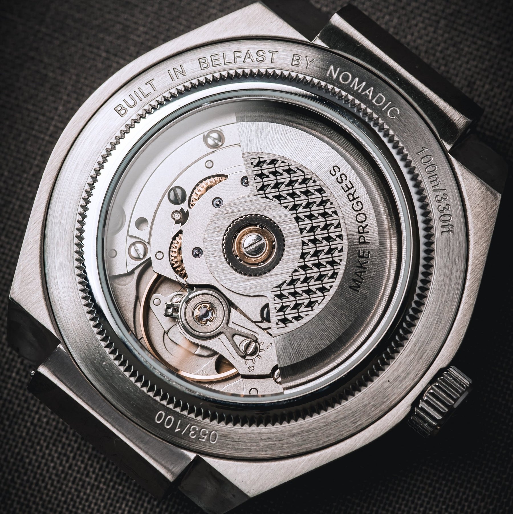 Cíor 928 - Rosé Horizon with diamonds - Luxury Sports Watch (36mm)