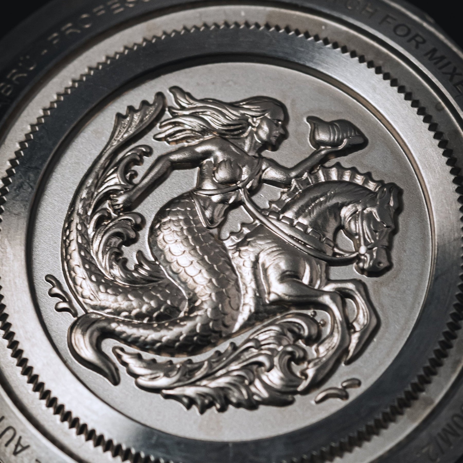 Brú 750 - 42mm Ti5 Deep Dive - Pitch Black