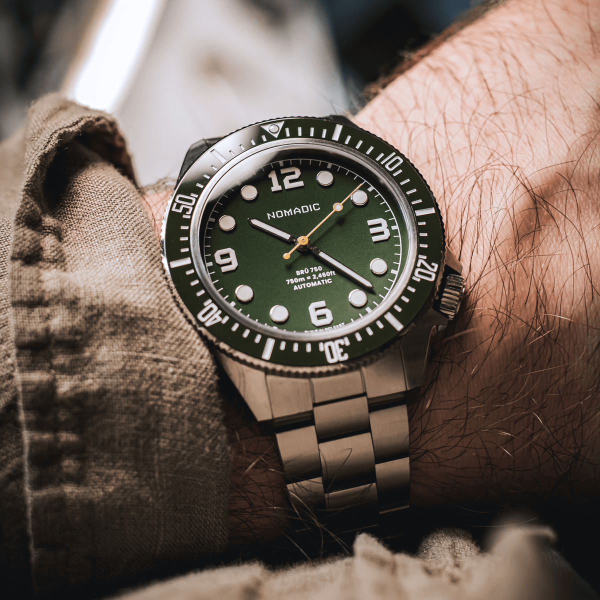 Brú 750 - 42mm Ti5 Deep Dive - Emerald Abyss