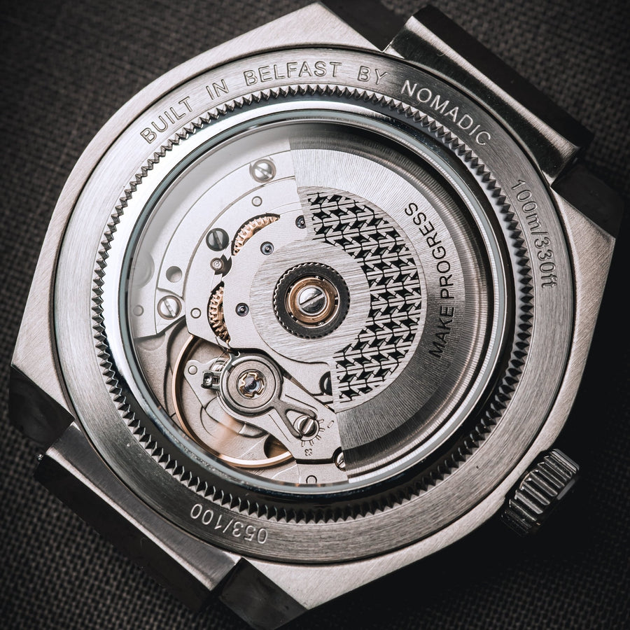 Cíor 928 - Starry Night - Luxury Sports Watch (36mm)