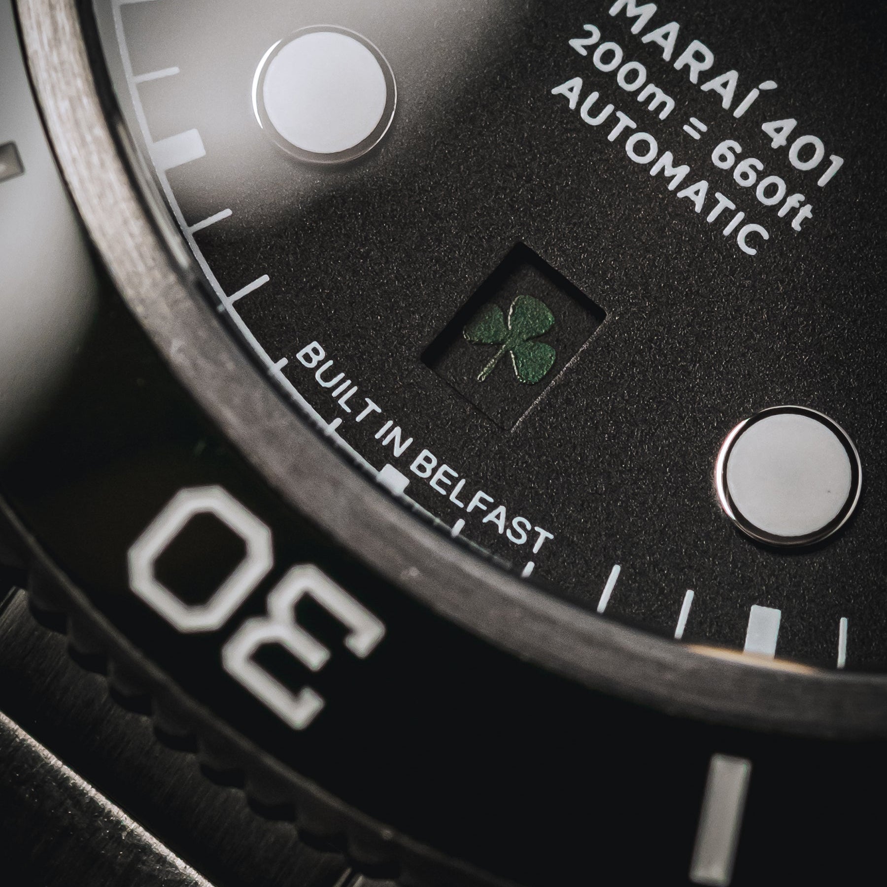 (36mm) Maraí 401 Compact - Black Shamrock Limited Edition
