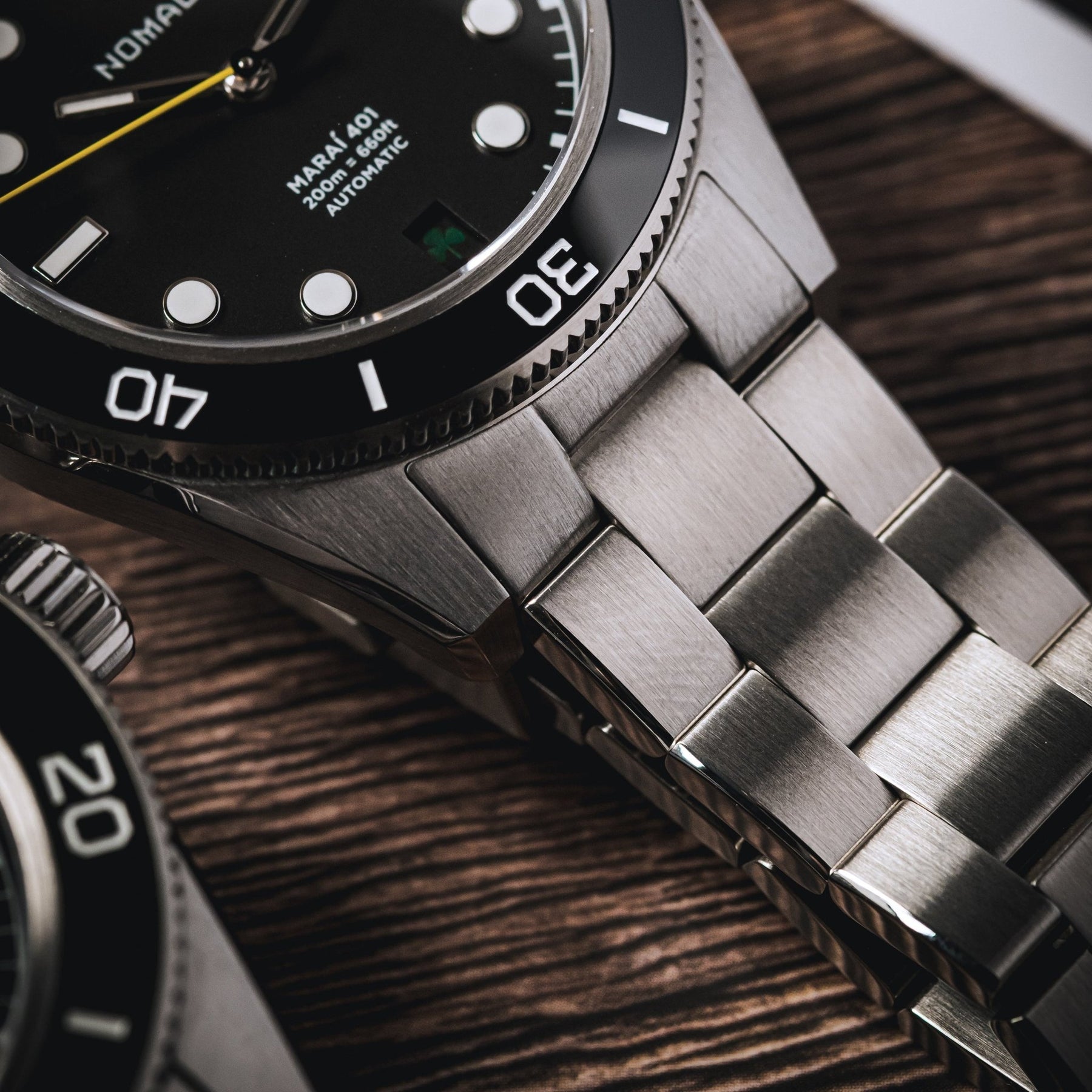 (36mm) Maraí 401 Compact - Black Shamrock Limited Edition