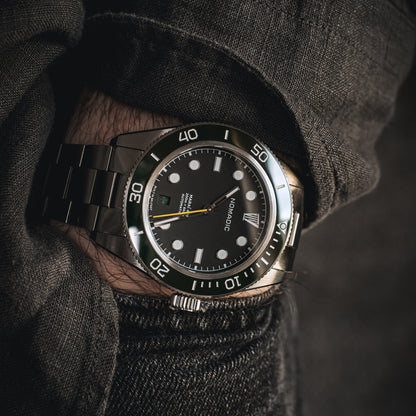 (36mm) Maraí 401 Compact - Black Shamrock Limited Edition