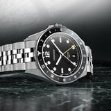 Fíor 555 - GMT Watch (41mm) - Pitch Black and Grey